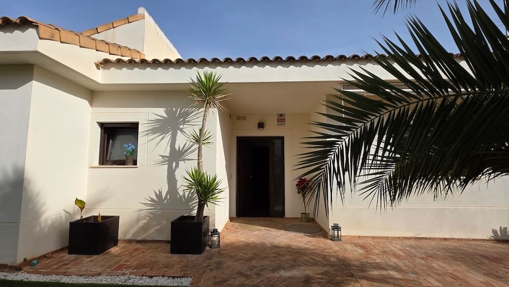 Property 2464 - Image 19